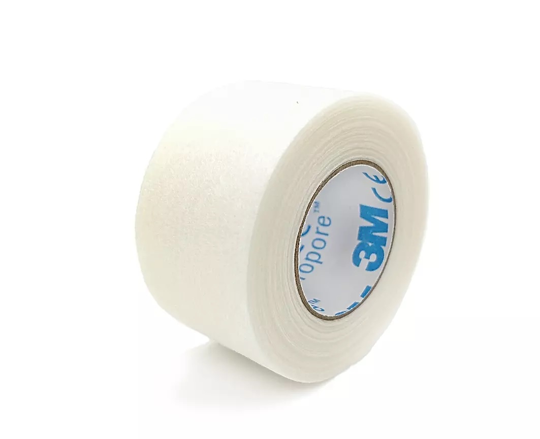 2.5cm x 9.1m 3M Micropore Surgical Tape Breathable Eyelash Extension thumbnail 2